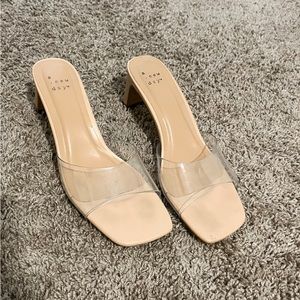 Clear nude heels. Size 7 very comfortable heels!